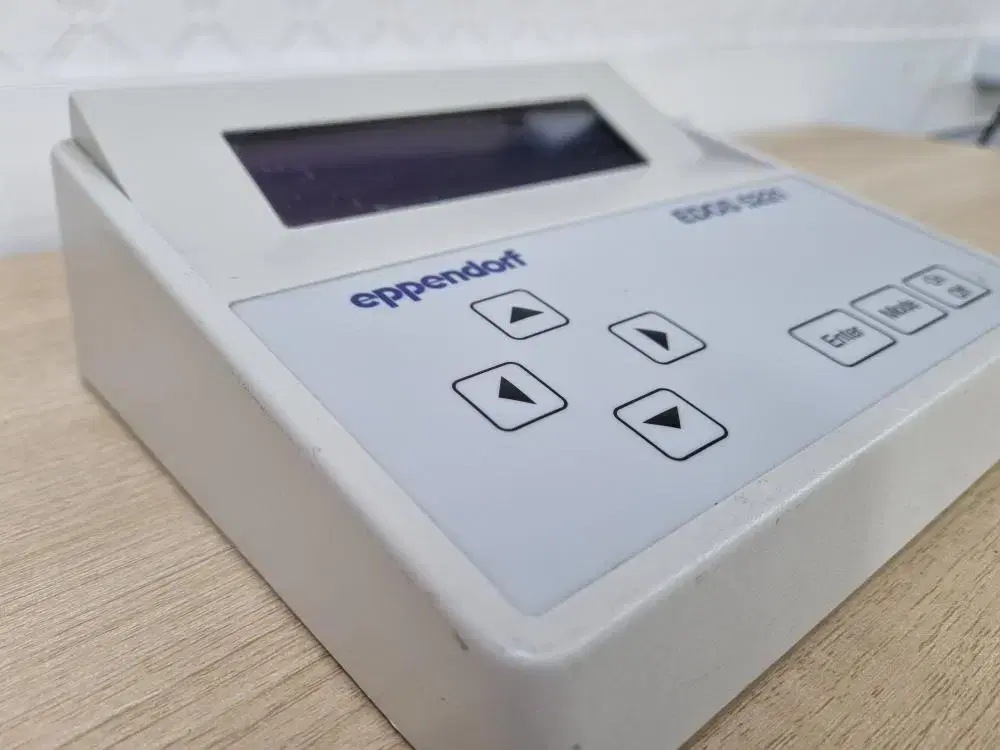 Eppendorf EDOS 5221 전자 디스펜싱 파이펫팅 시스템